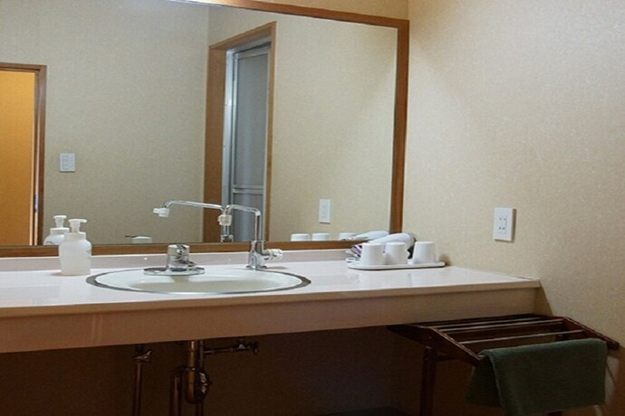 Imagen de la habitación del Hotel Asafuji. Foto 25