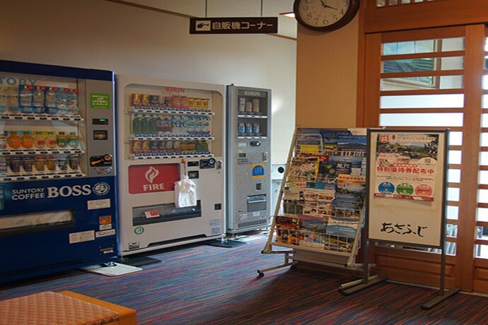 Imagen de los interiores del Hotel Asafuji. Foto 28