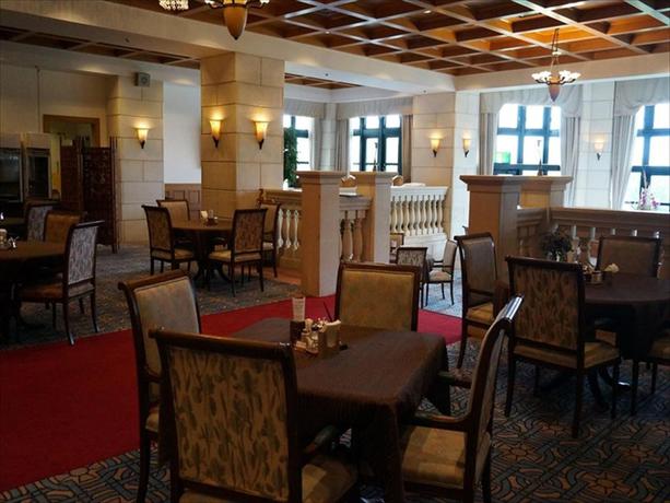 Imagen del bar/restaurante del Hotel Asahi Resort Hotel Shirahama. Foto 11