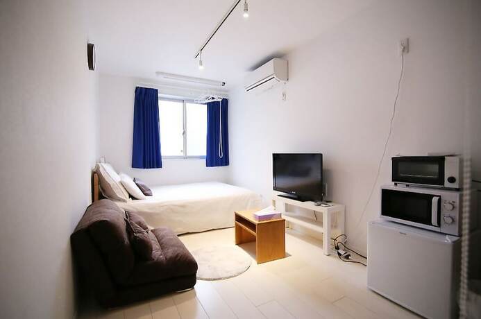 Imagen de la habitación del Hotel Asakusa Koma House. Foto 12