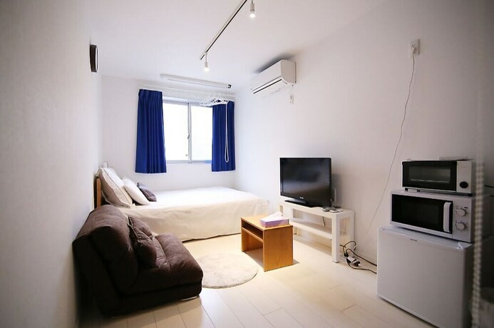 Imagen de la habitación del Hotel Asakusa Koma House. Foto 25
