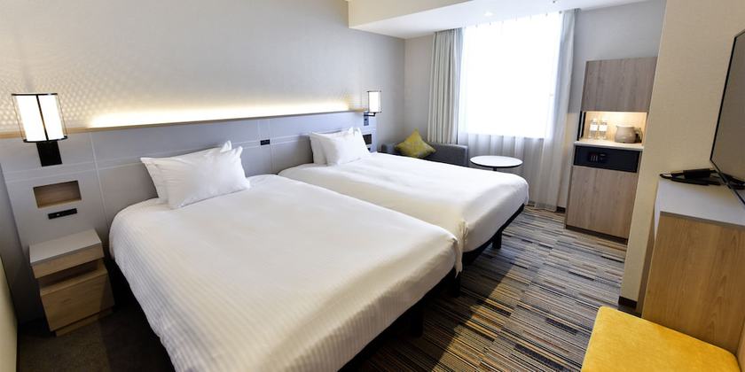 Imagen de la habitación del Hotel Asakusa Tobu. Foto 18