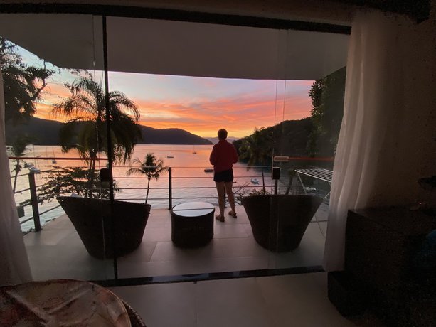 Imagen de la habitación del Hotel Asalem. Foto 7