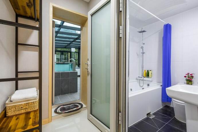 Imagen general del Hotel Asamo poolvilla. Foto 11