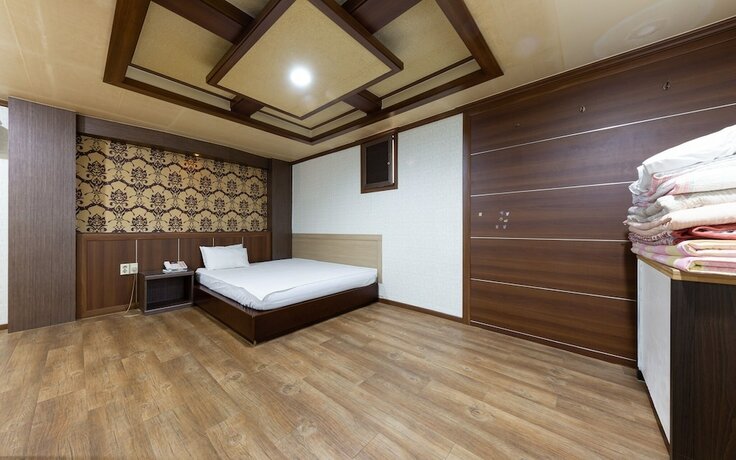 Imagen de la habitación del Hotel Asan Alps Motel. Foto 13