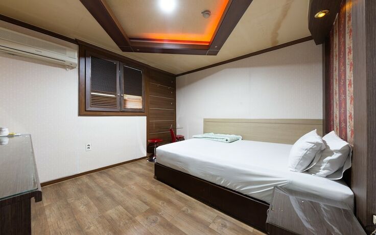 Imagen de la habitación del Hotel Asan Alps Motel. Foto 14