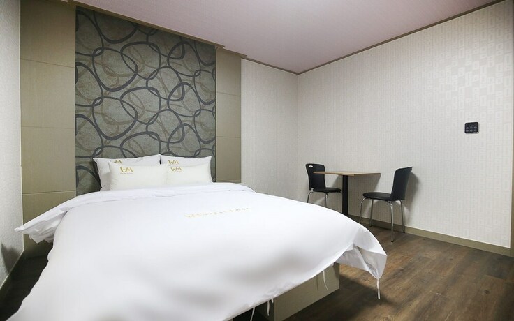 Imagen de la habitación del Hotel Asan Amour. Foto 19