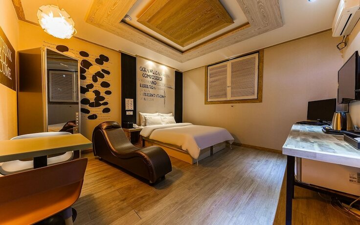 Imagen de la habitación del Hotel Asan Amour. Foto 38