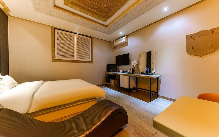 Imagen de la habitación del Hotel Asan Amour. Foto 39