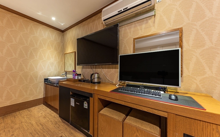 Imagen de la habitación del Hotel Asan Carnegie. Foto 5