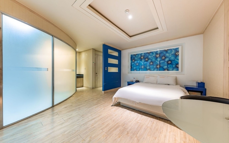 Imagen de la habitación del Hotel Asan Carnegie. Foto 13