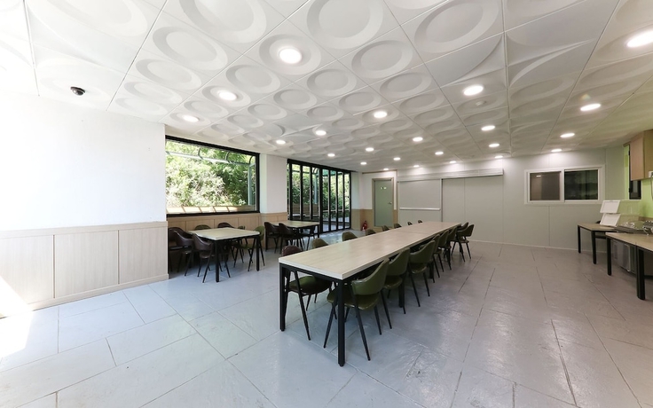 Imagen de los interiores del Hotel Asan Crystal. Foto 18