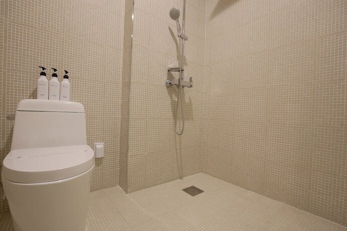 Imagen general del Hotel Asan Cube. Foto 13