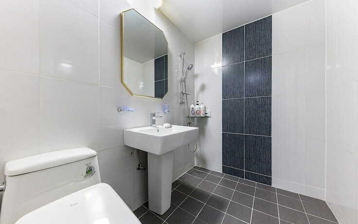 Imagen general del Hotel Asan E-plus. Foto 10