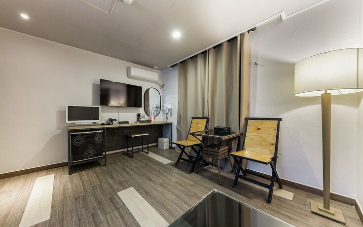 Imagen general del Hotel Asan E-plus. Foto 11