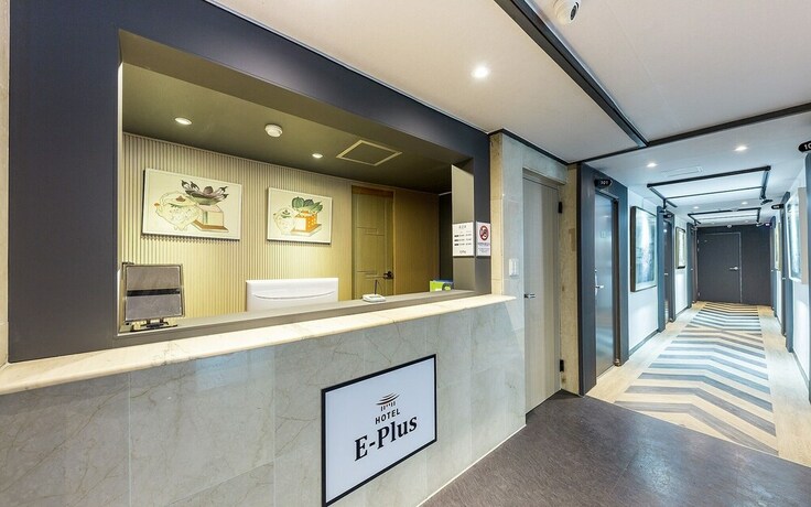 Imagen de los interiores del Hotel Asan E-plus. Foto 35