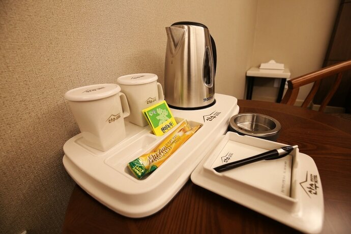 Imagen general del Hotel Asan. Foto 10