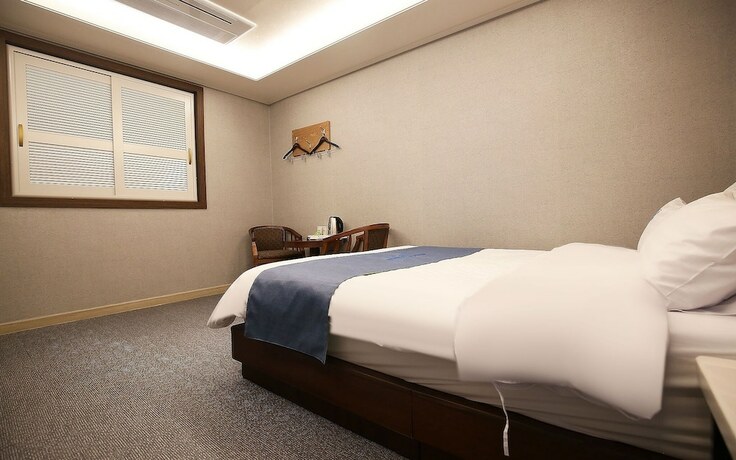 Imagen general del Hotel Asan. Foto 12