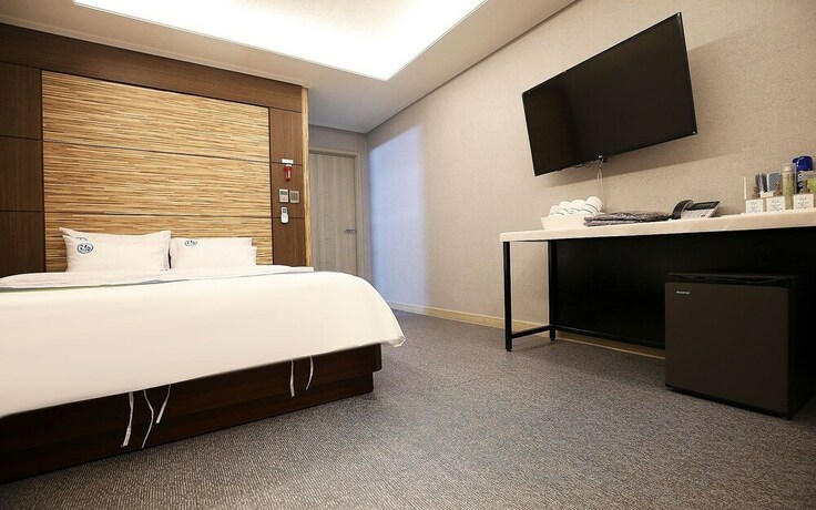 Imagen de la habitación del Hotel Asan. Foto 25