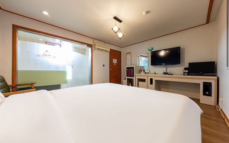 Imagen de la habitación del Hotel Asan Firenze. Foto 5