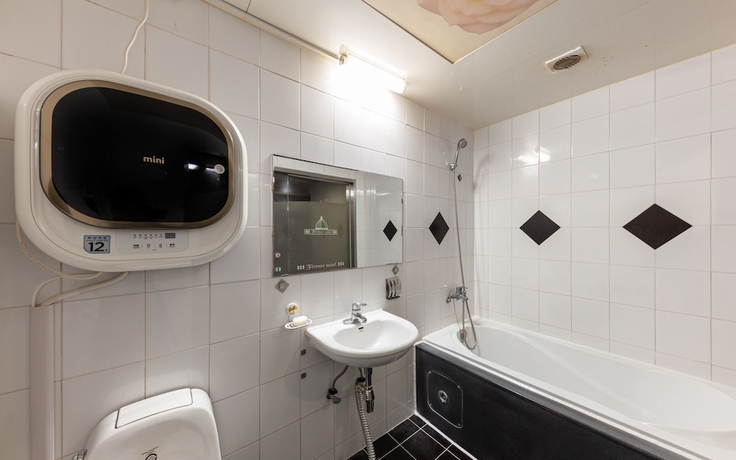 Imagen de la habitación del Hotel Asan Firenze. Foto 19