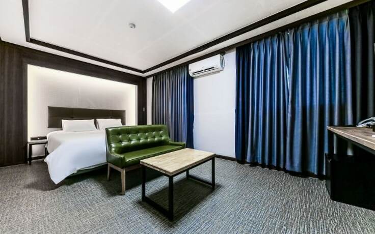 Imagen general del Hotel Asan Marina. Foto 1
