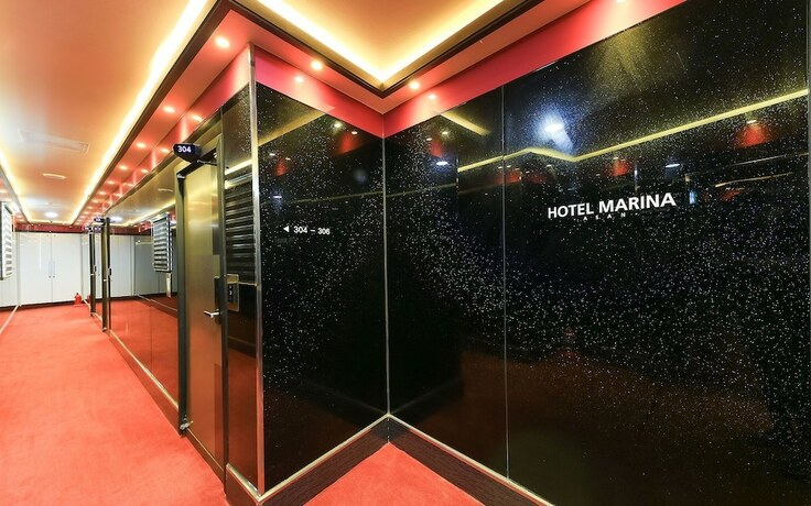 Imagen general del Hotel Asan Marina. Foto 13