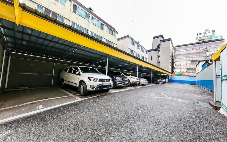 Imagen general del Hotel Asan Meoru. Foto 6