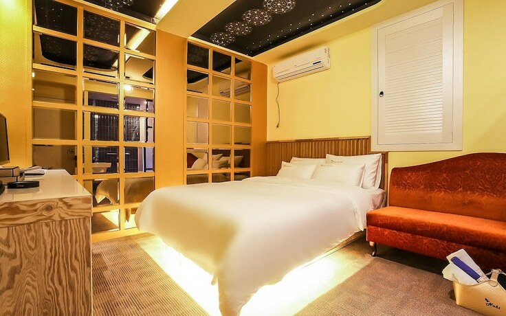 Imagen de la habitación del Hotel Asan Nabi. Foto 32