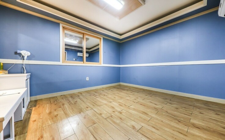 Imagen de la habitación del Hotel Asan Opera. Foto 22