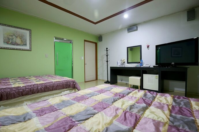 Imagen general del Hotel Asan Palm Spring. Foto 6