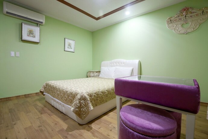 Imagen general del Hotel Asan Palm Spring. Foto 10