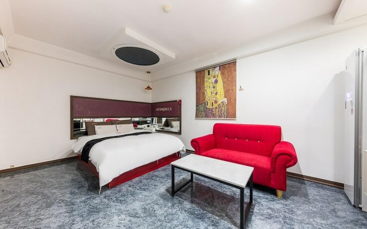 Imagen general del Hotel Asan Sangria. Foto 9