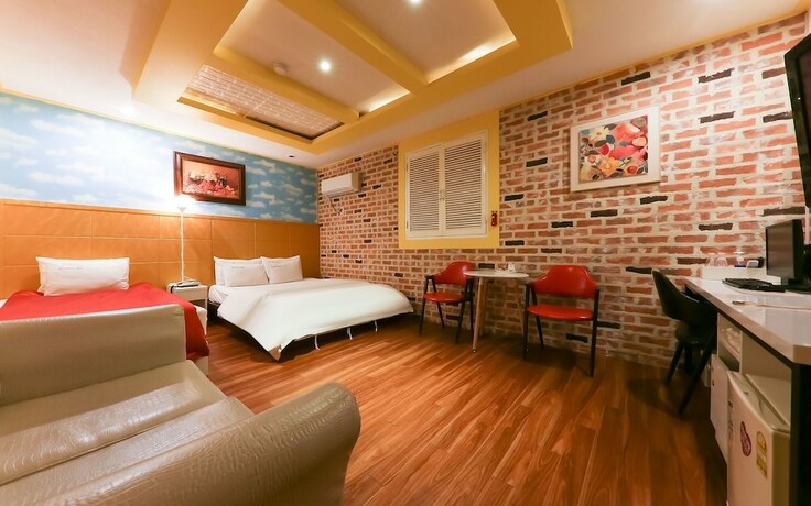 Imagen de la habitación del Hotel Asan Terminal Inca Motel. Foto 20