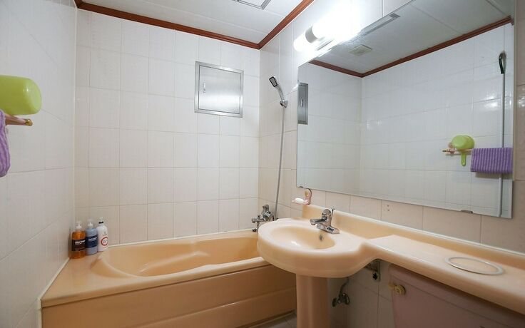 Imagen general del Hotel Asan Western. Foto 12