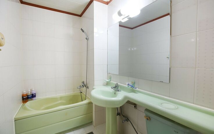 Imagen general del Hotel Asan Western. Foto 16