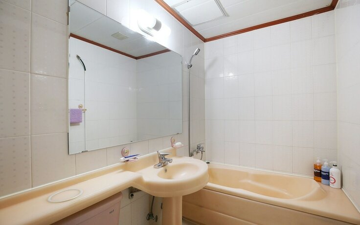 Imagen general del Hotel Asan Western. Foto 18