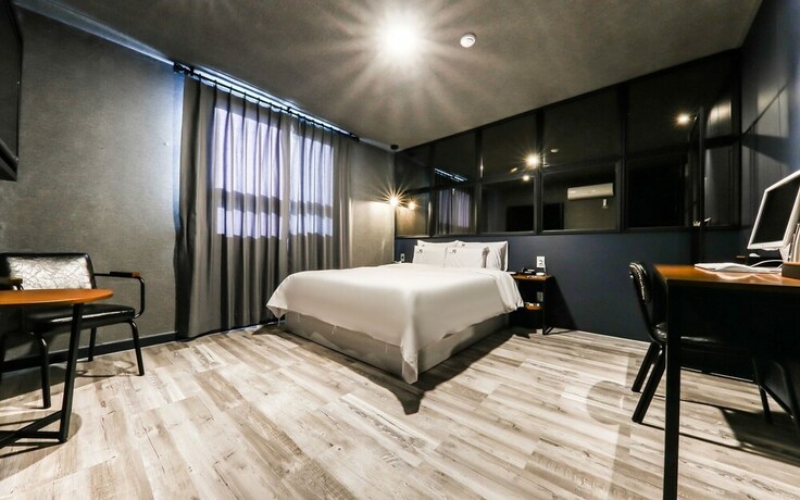 Imagen general del Hotel Asan Wol. Foto 1