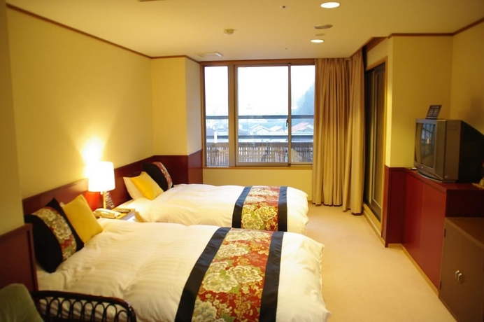 Imagen de la habitación del Hotel Asanoya. Foto 4