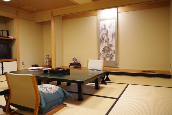 Imagen de la habitación del Hotel Asanoya. Foto 6