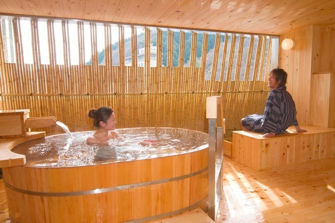 Imagen de la piscina del Hotel Asanoya. Foto 19