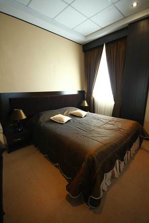 Imagen de la habitación del Hotel Asareh Tehran. Foto 7