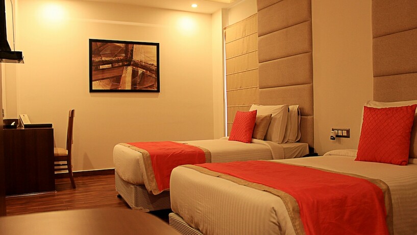 Imagen general del Hotel Ascent Biz. Foto 11