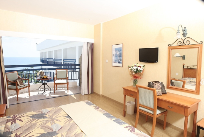 Imagen de la habitación del Hotel Ascos Coral Beach. Foto 3