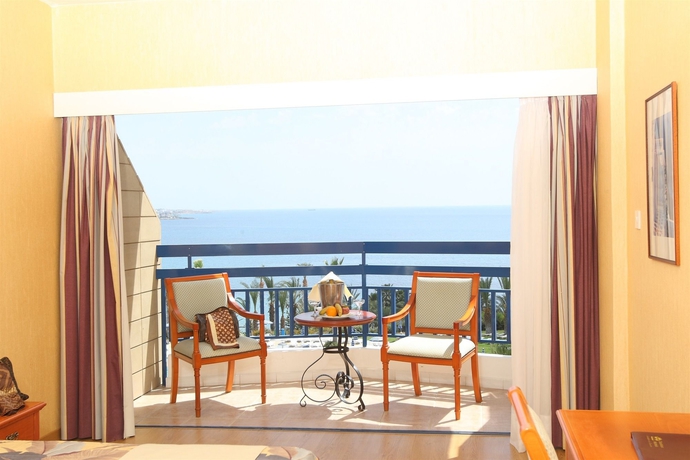 Imagen de la habitación del Hotel Ascos Coral Beach. Foto 4