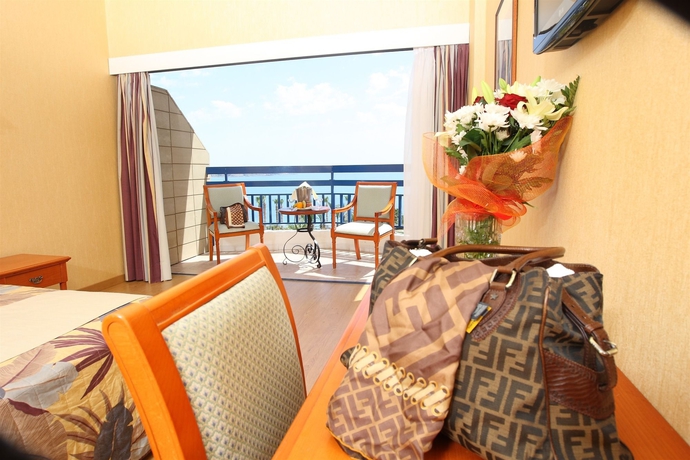 Imagen de la habitación del Hotel Ascos Coral Beach. Foto 6