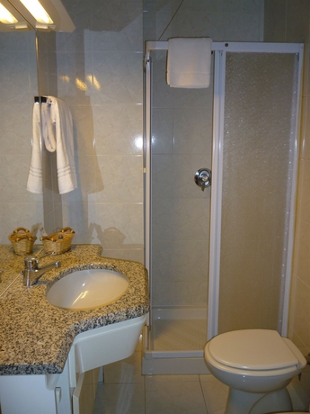 Imagen de la habitación del Hotel Ascot, Binasco. Foto 3