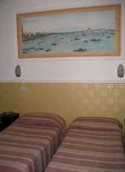 Imagen de la habitación del Hotel Ascot, Florencia. Foto 4