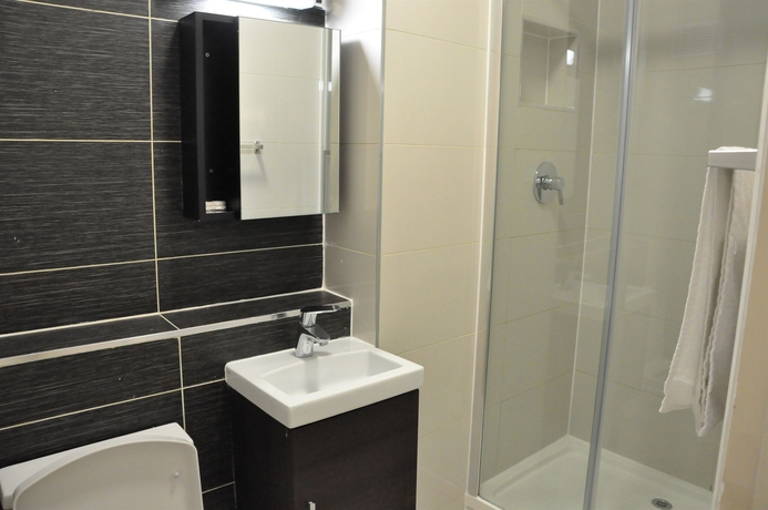 Imagen de la habitación del Hotel Ascot Hyde Park. Foto 7