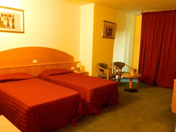 Imagen de la habitación del Hotel Ascot Lodging. Foto 10